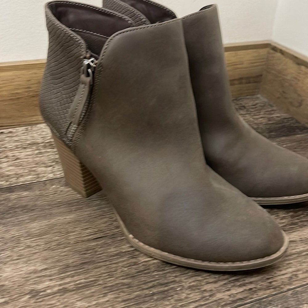 Women’s booties